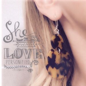 Tortoiseshell dangle earrings